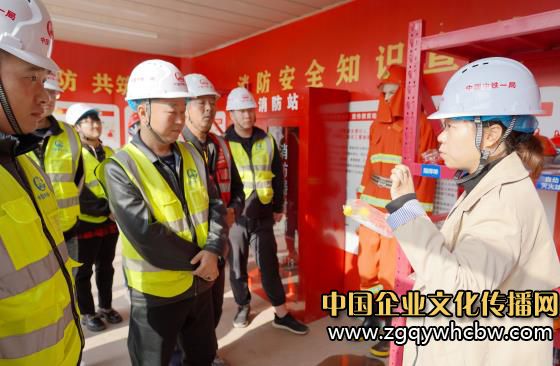 講解消防器材使用注意事項.JPG